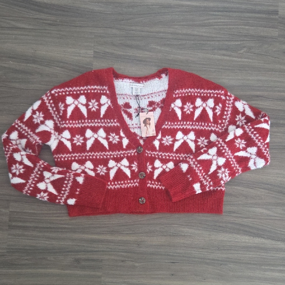 NWT Sincerely Jules Festive Red and White Alpaca Cardigan
